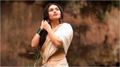 i dont agree with unnecessarily objectifying women kayadu lohar says she will reject films fb