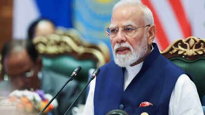 your journey reflects remarkable determination chiranjeevi ram charan kamal haasan kangana ranaut other celebs wish pm modi on birthday hail his contributions