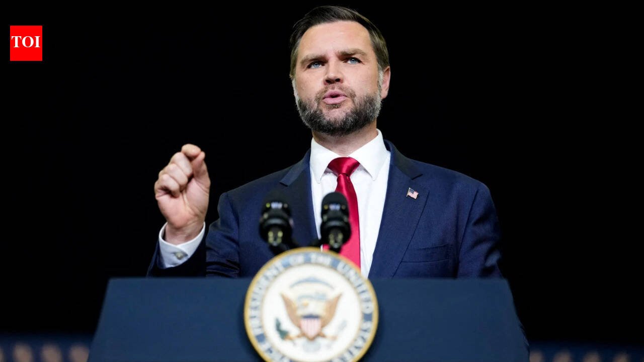 1792319107 photo