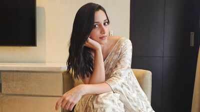 1793087306 srinidhi shetty
