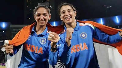 1793146394 harmanpreet kaur smriti mandhana