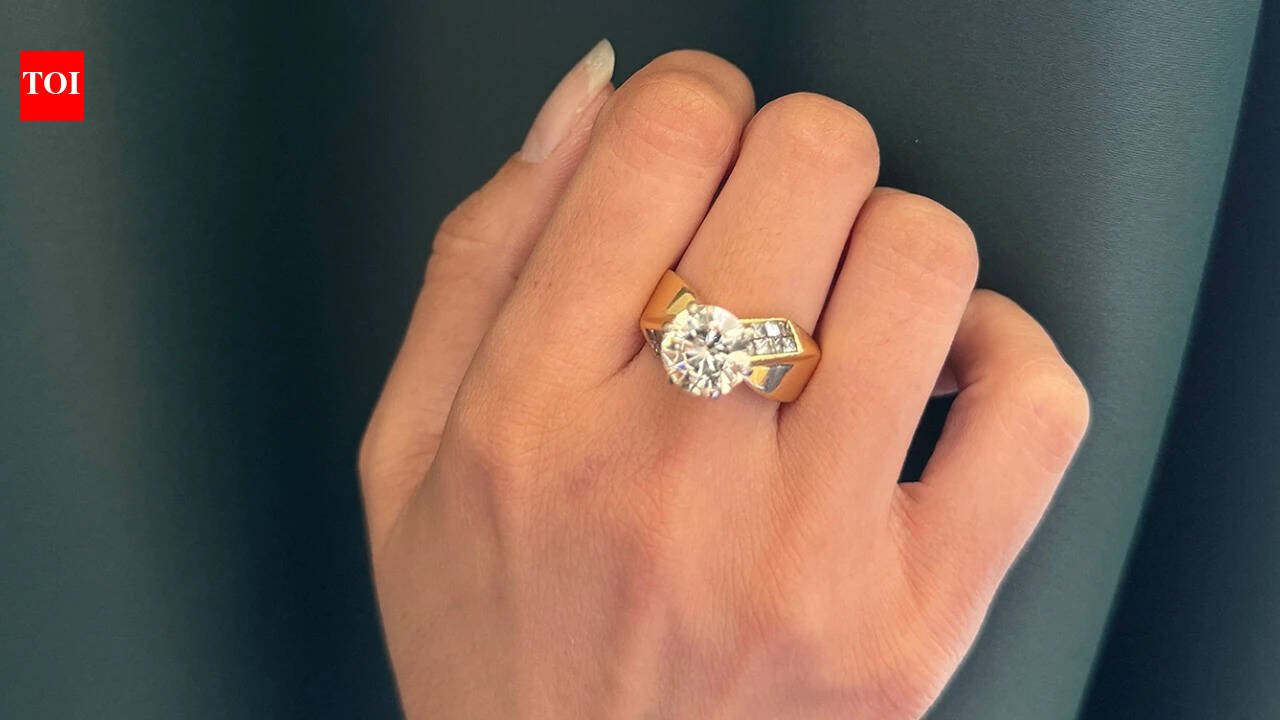 A UK woman paid 5 for a ring at a