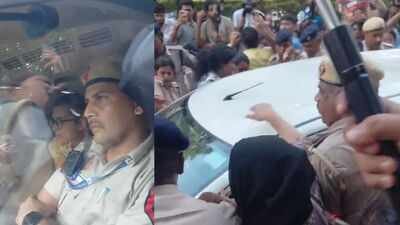 the development came as aisa activists attempted to return to jantar mantar for the third consecutive day